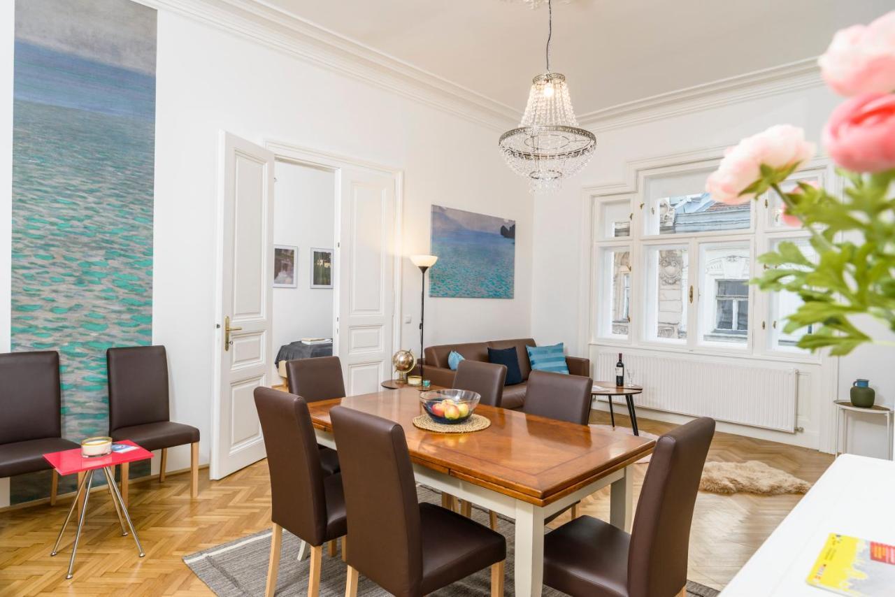 Apartment Senator Stephansplatz By Ichbucheat *