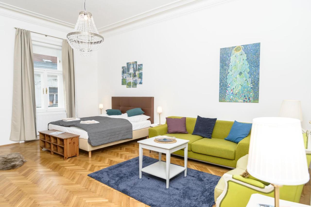 Apartment Senator Stephansplatz By Ichbucheat *