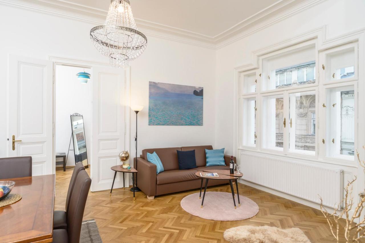 Apartamento Senator Stephansplatz By Ichbucheat Viena
