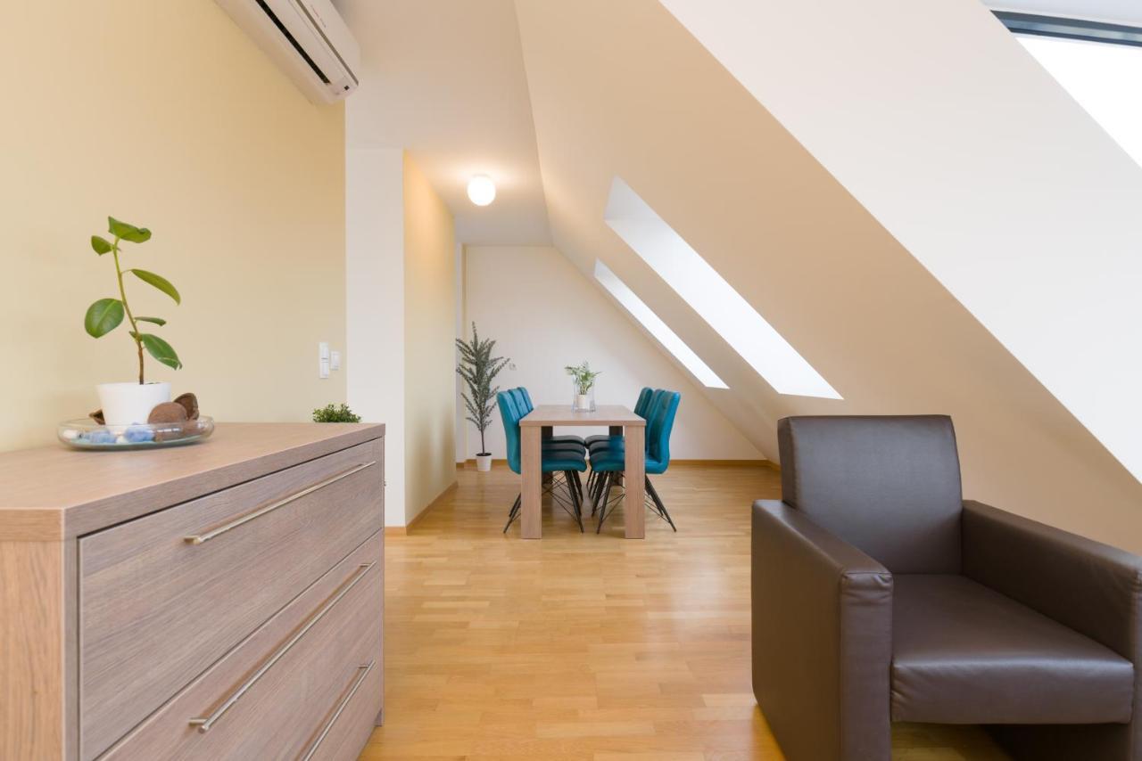 Apartment Pezzl 1170