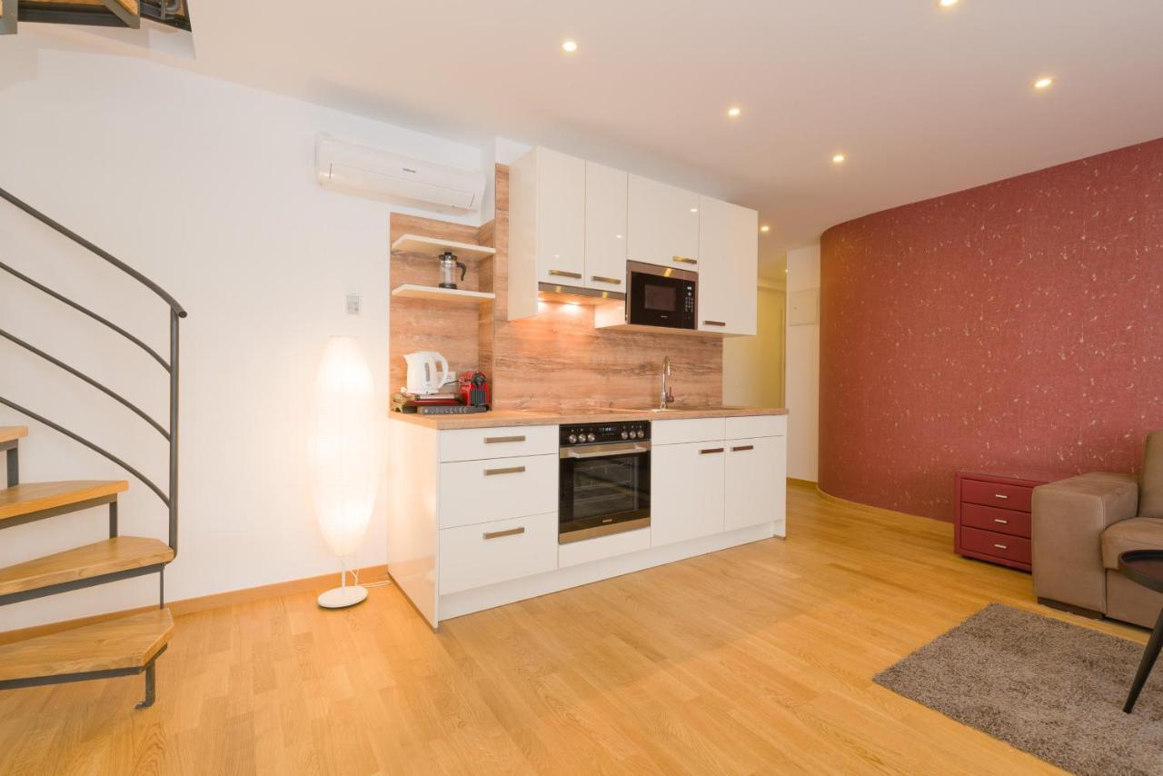 Ullmann 1150 Apartamento *