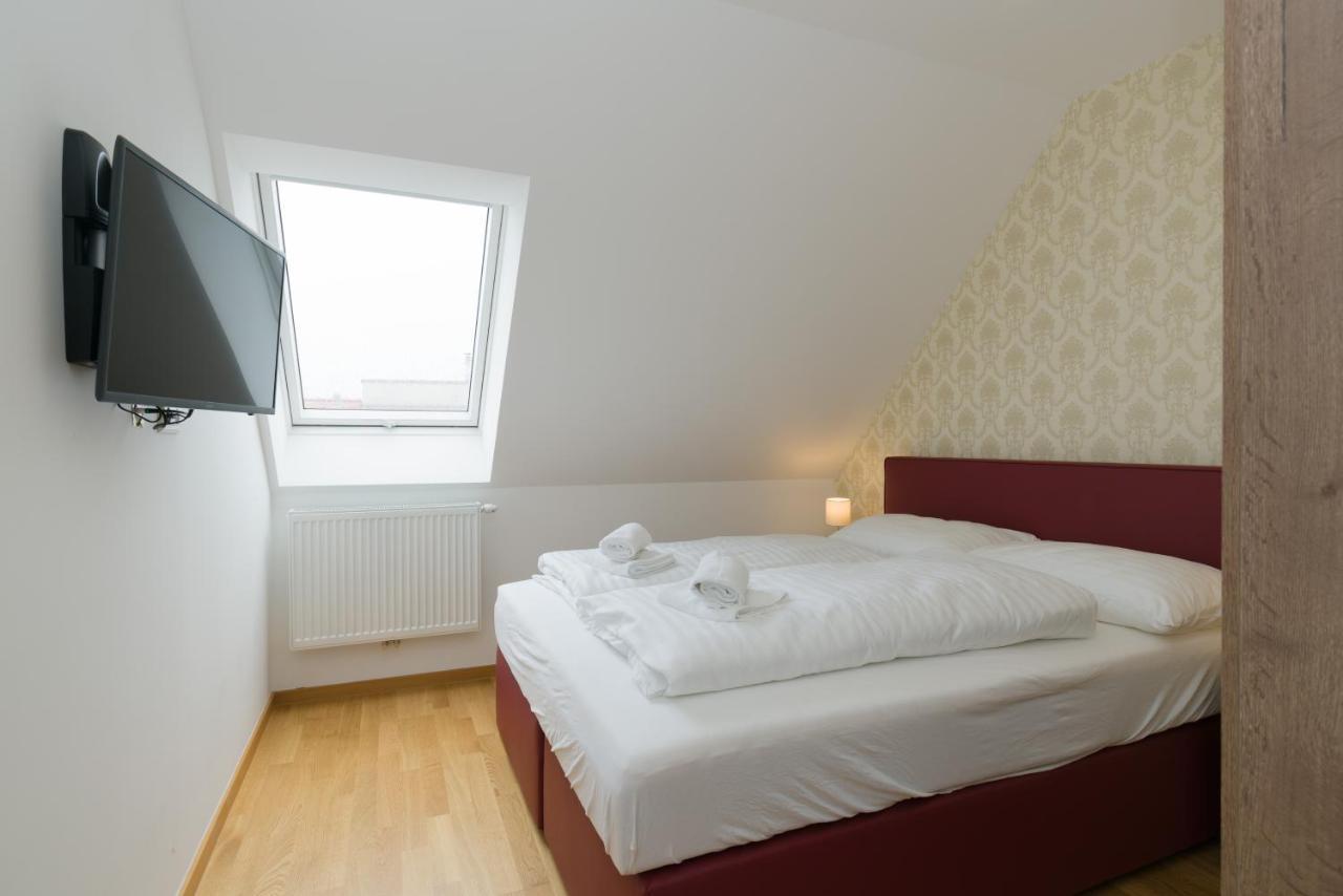 Apartment Ullmann 1150 Vienna