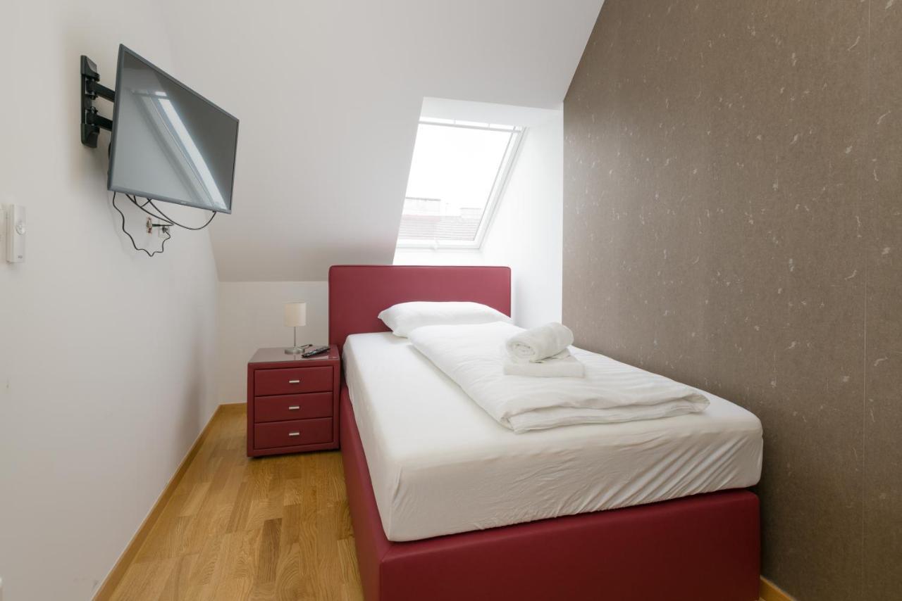 Apartamento Ullmann 1150 *
