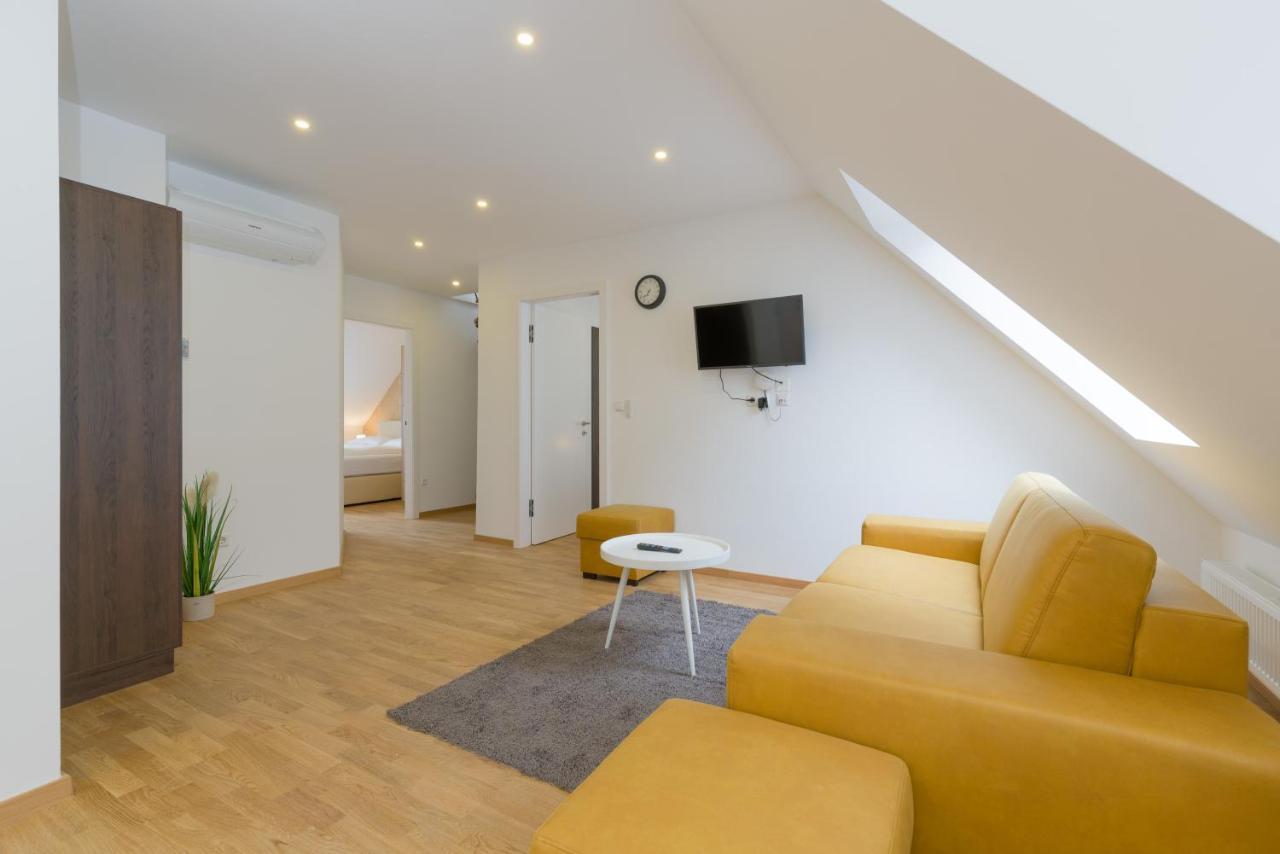 Ullmann 1150 Apartamento