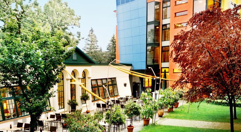 Hotel Kyriad Altmannsdorf 3*