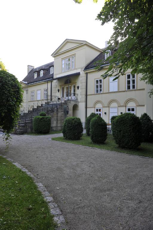 Hotel Kyriad Altmannsdorf 3*