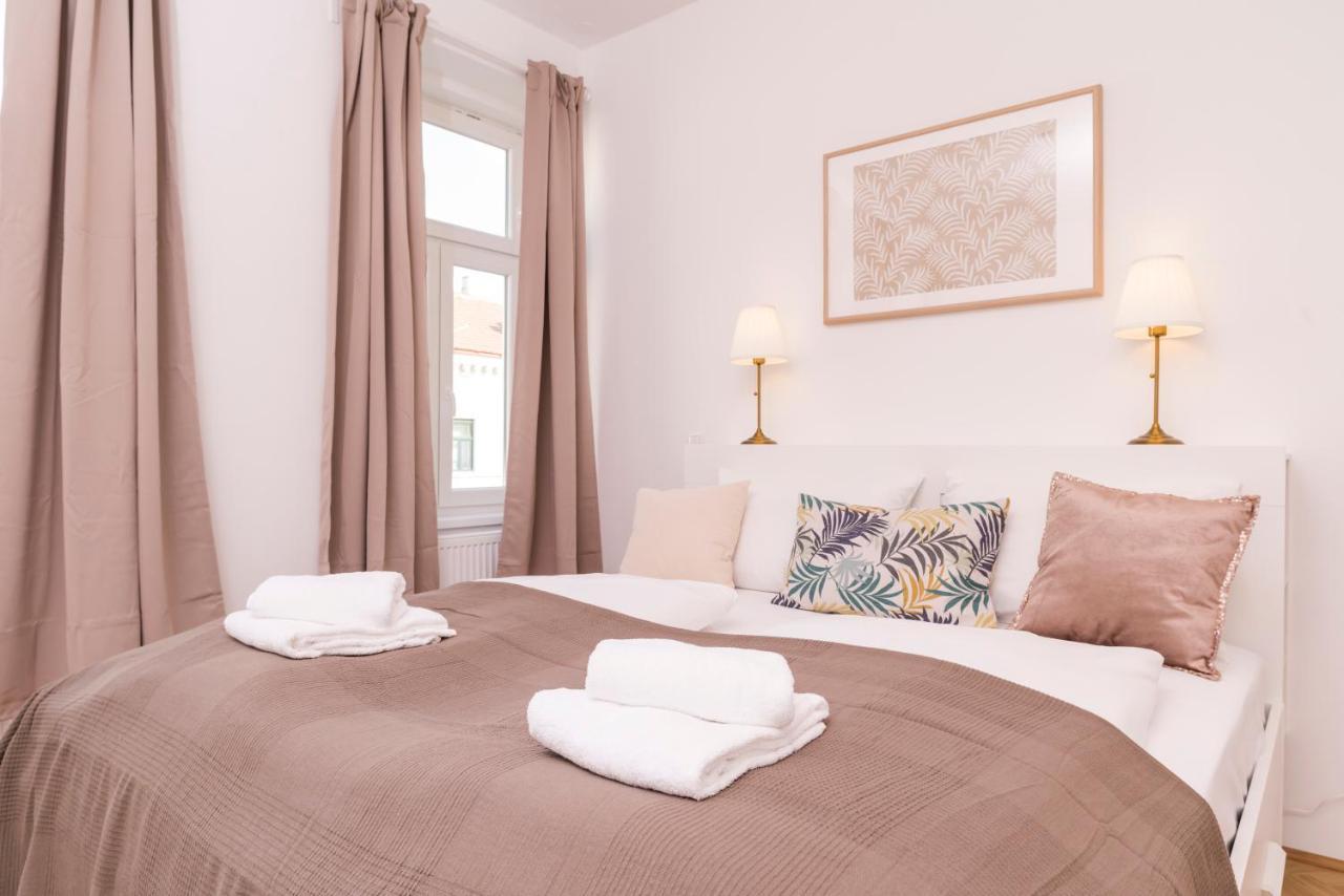 Heart Of Ottakring Apartment