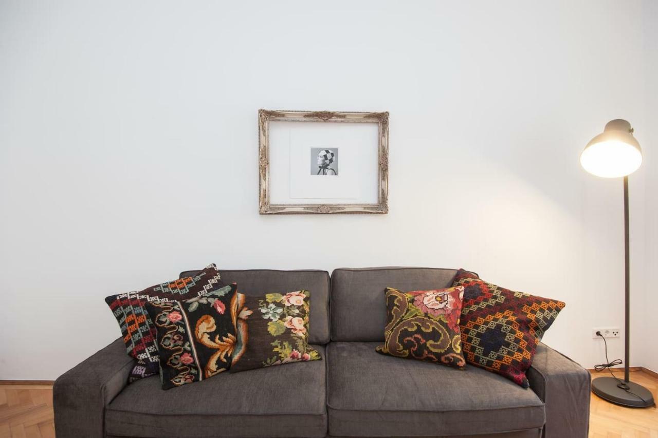 Apartamento Lovely In A Quiet Area Close To The Center *