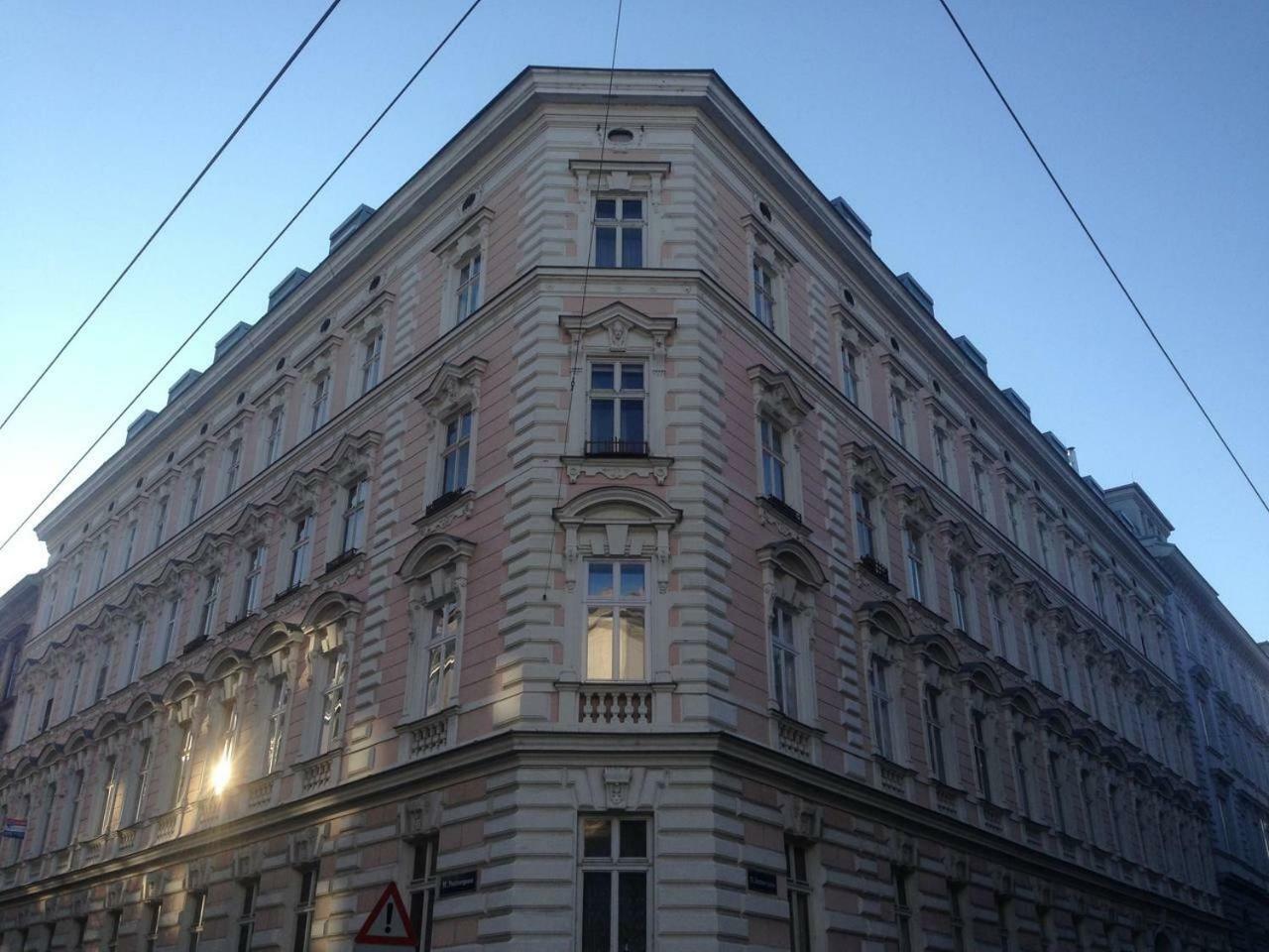Apartamento Lovely In A Quiet Area Close To The Center Viena