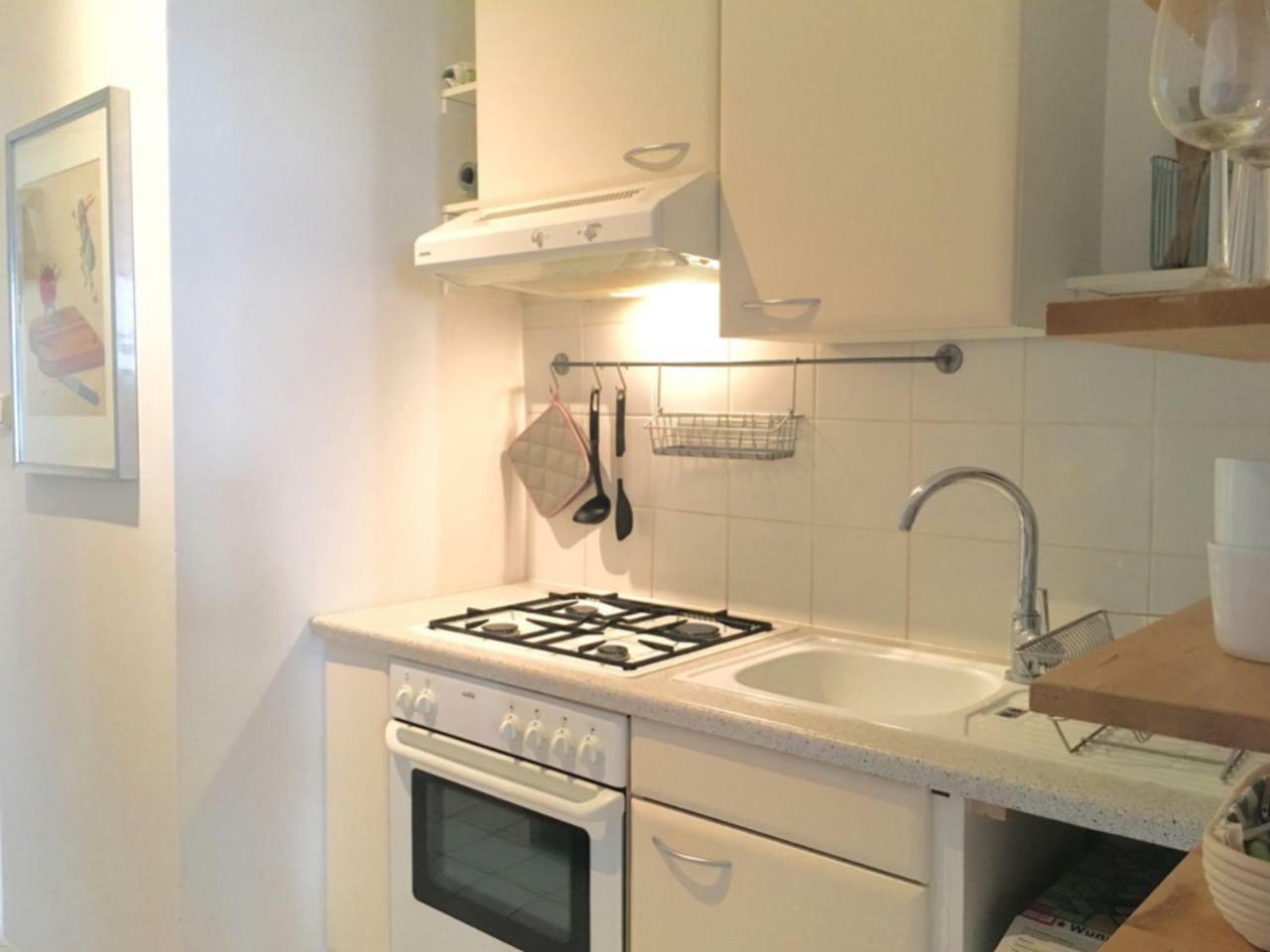 Lovely In A Quiet Area Close To The Center Viena