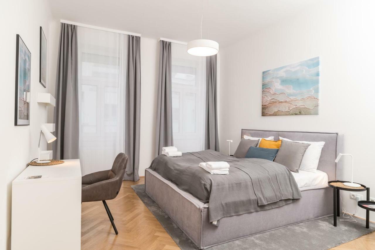 Stadlau Live By Ichbucheat Apartment Wien