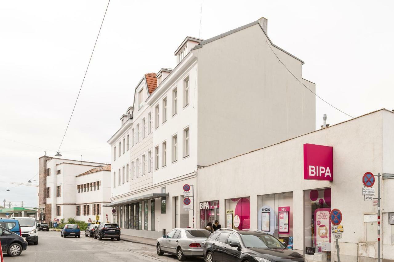 Stadlau Live By Ichbucheat Apartment