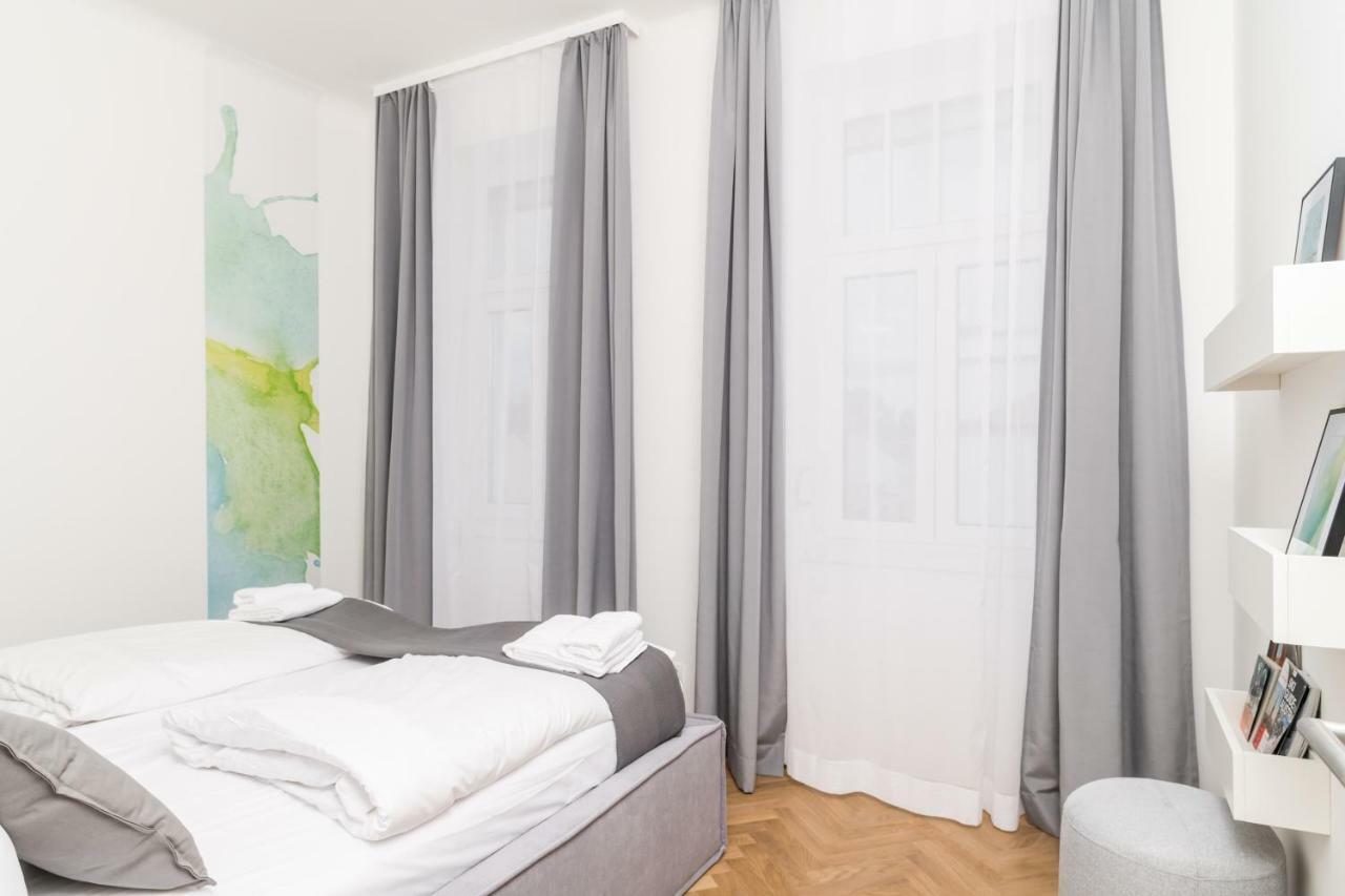 Stadlau Live By Ichbucheat Apartment *