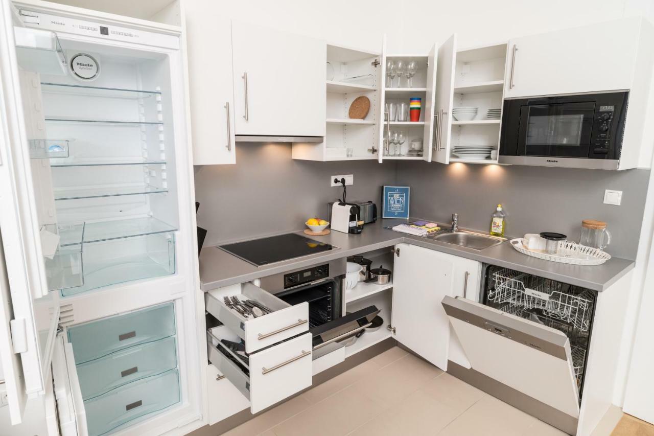 Stadlau Live By Ichbucheat Apartment