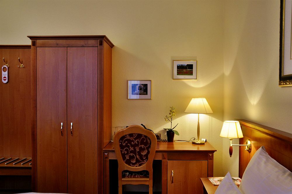 Hotel City 4*
