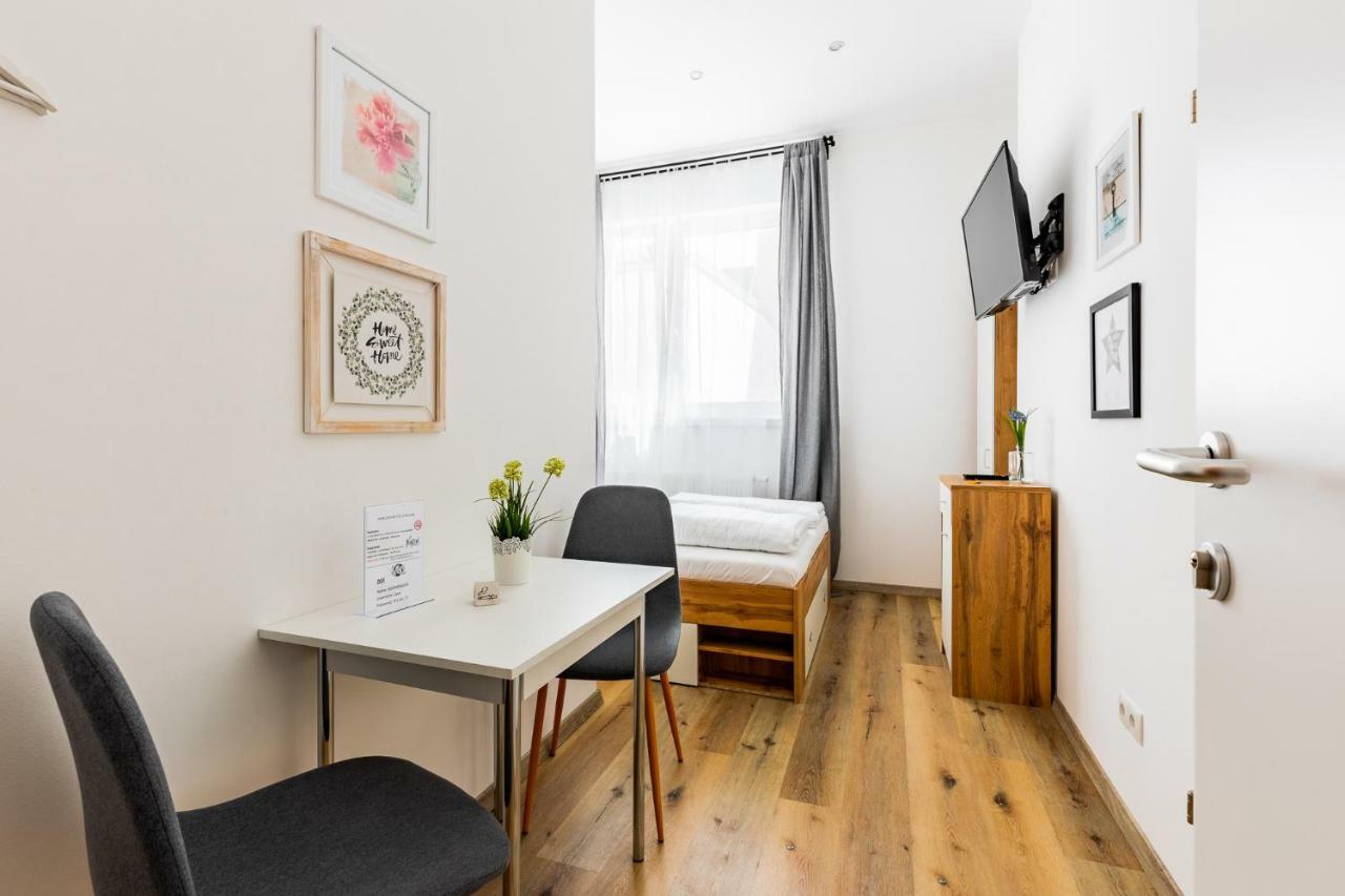 Budget West With Shared Kitchen Vienna