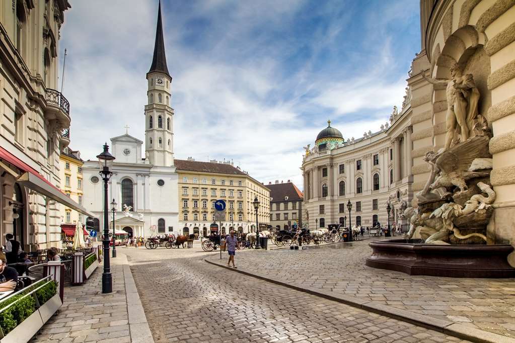 Calmo Hotel Vienna