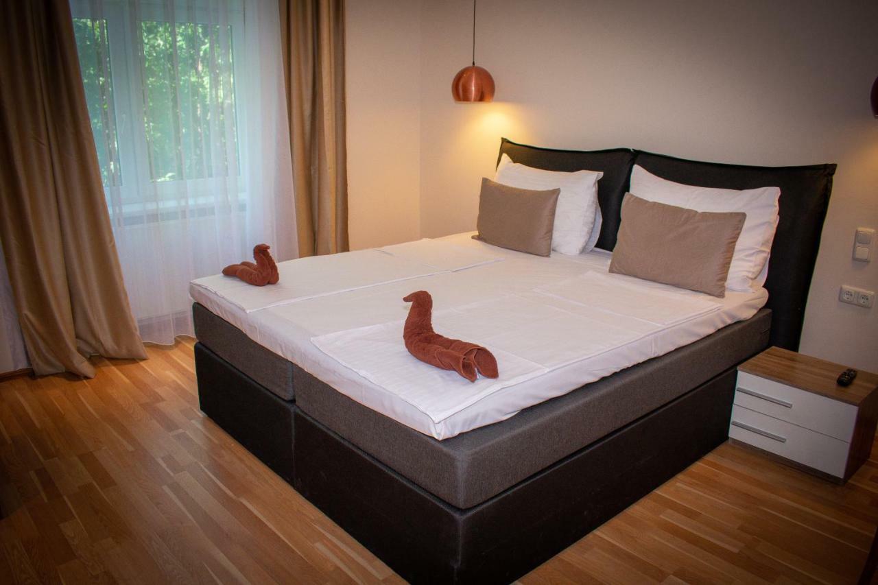 Aurellia Deluxe Apartment *