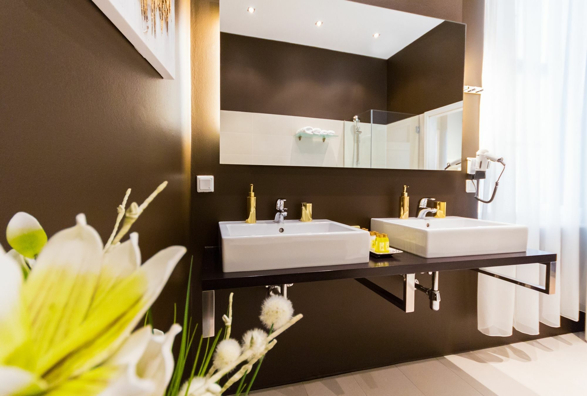 Abieshomes Serviced - Downtown Apartamento *