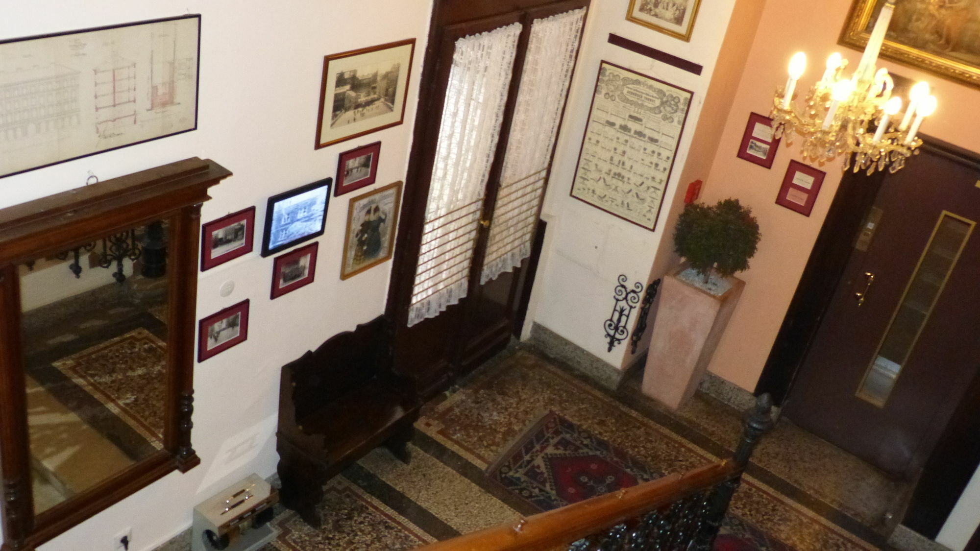 Aparthotel Rothensteiner 4*