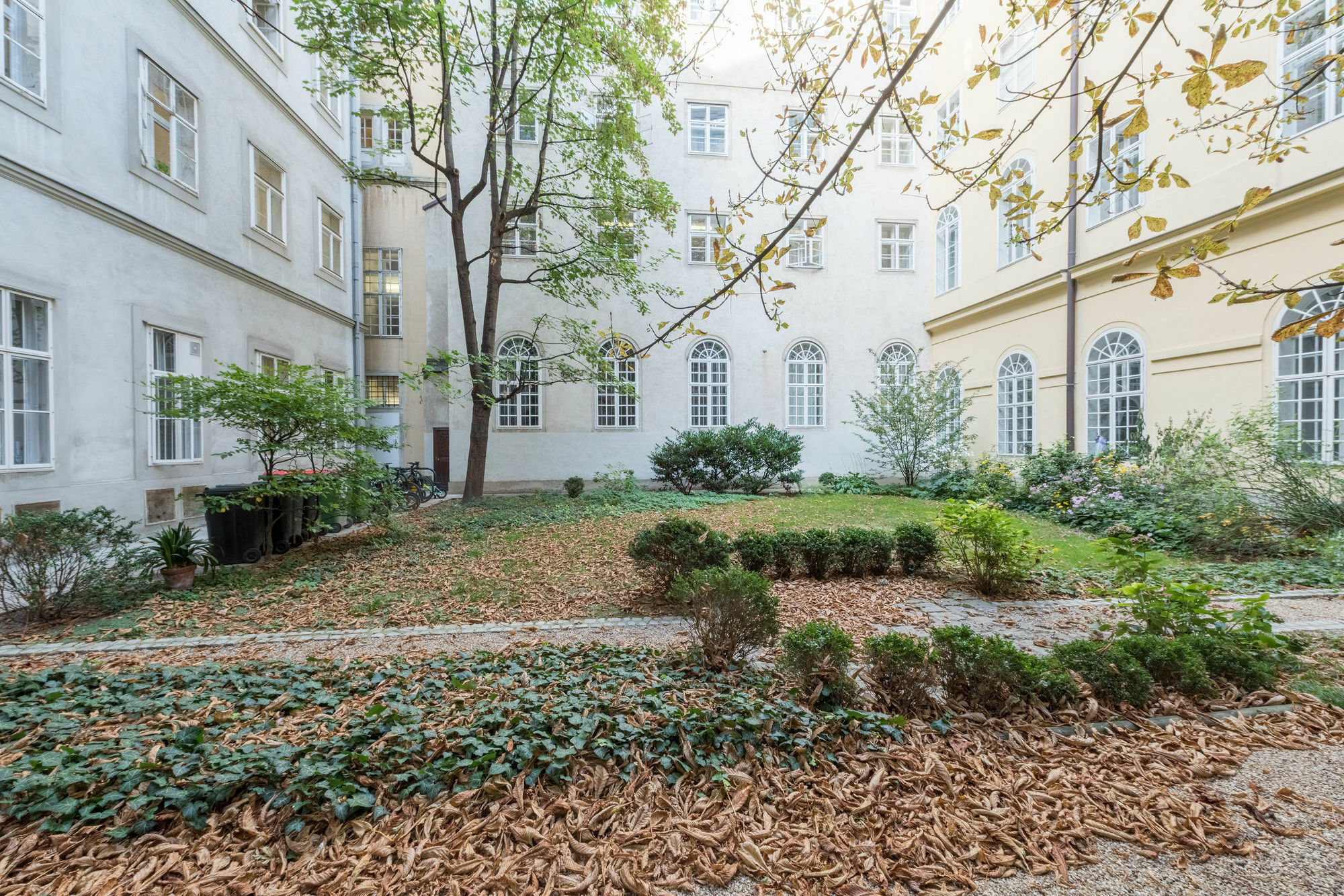 Benediktushaus Im Schottenstift Guest house