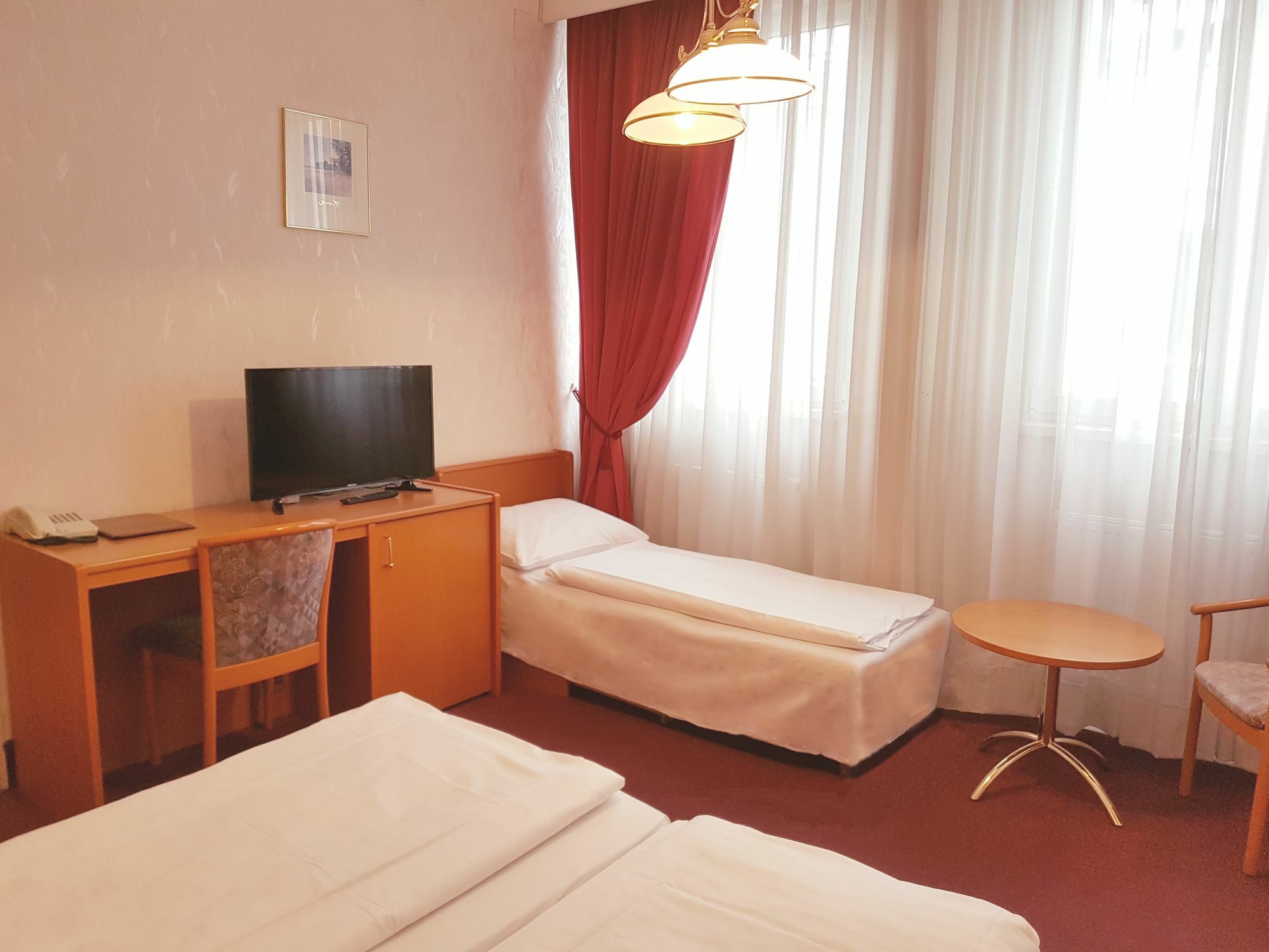 Haydn Hotel
