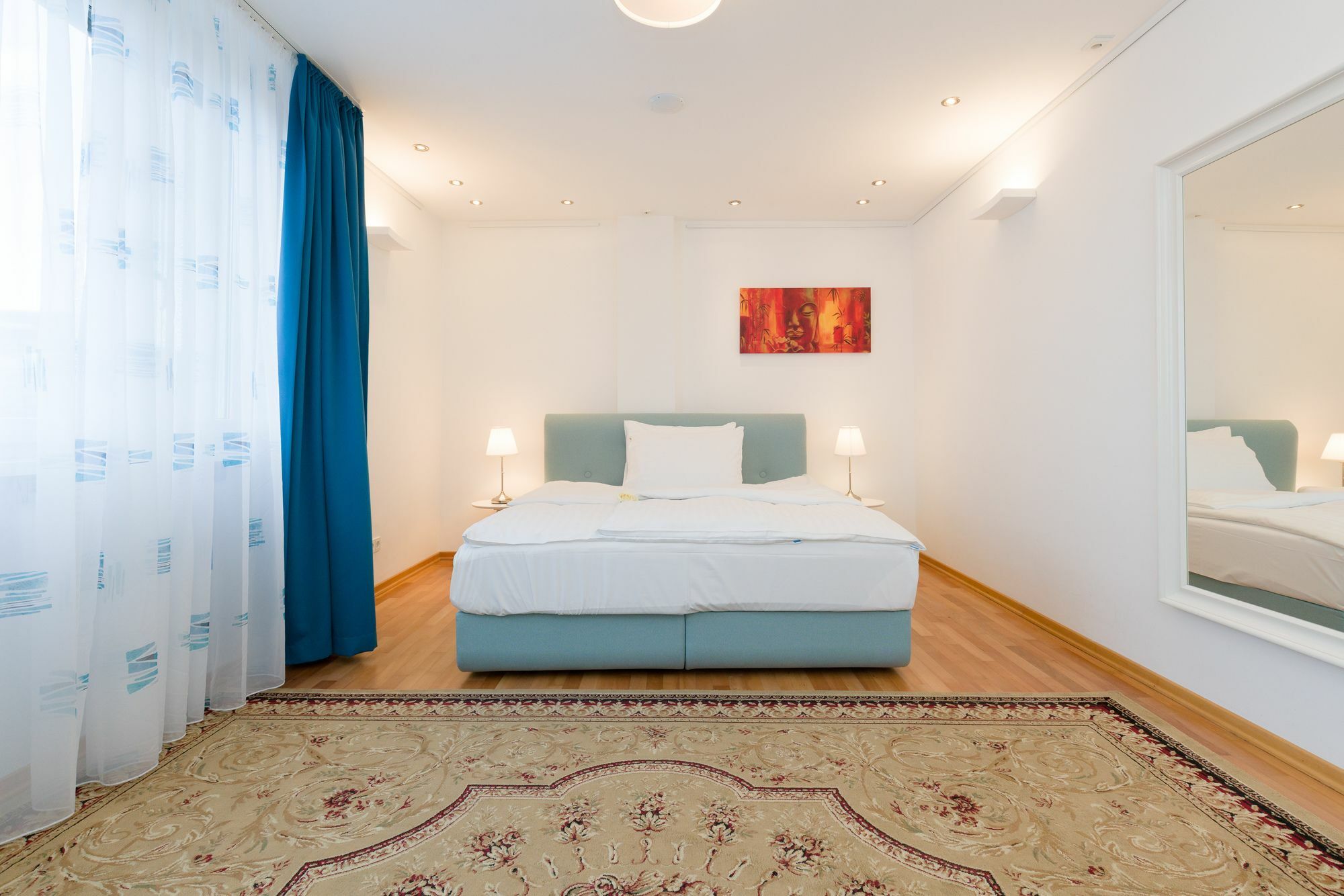 Apartment Domino