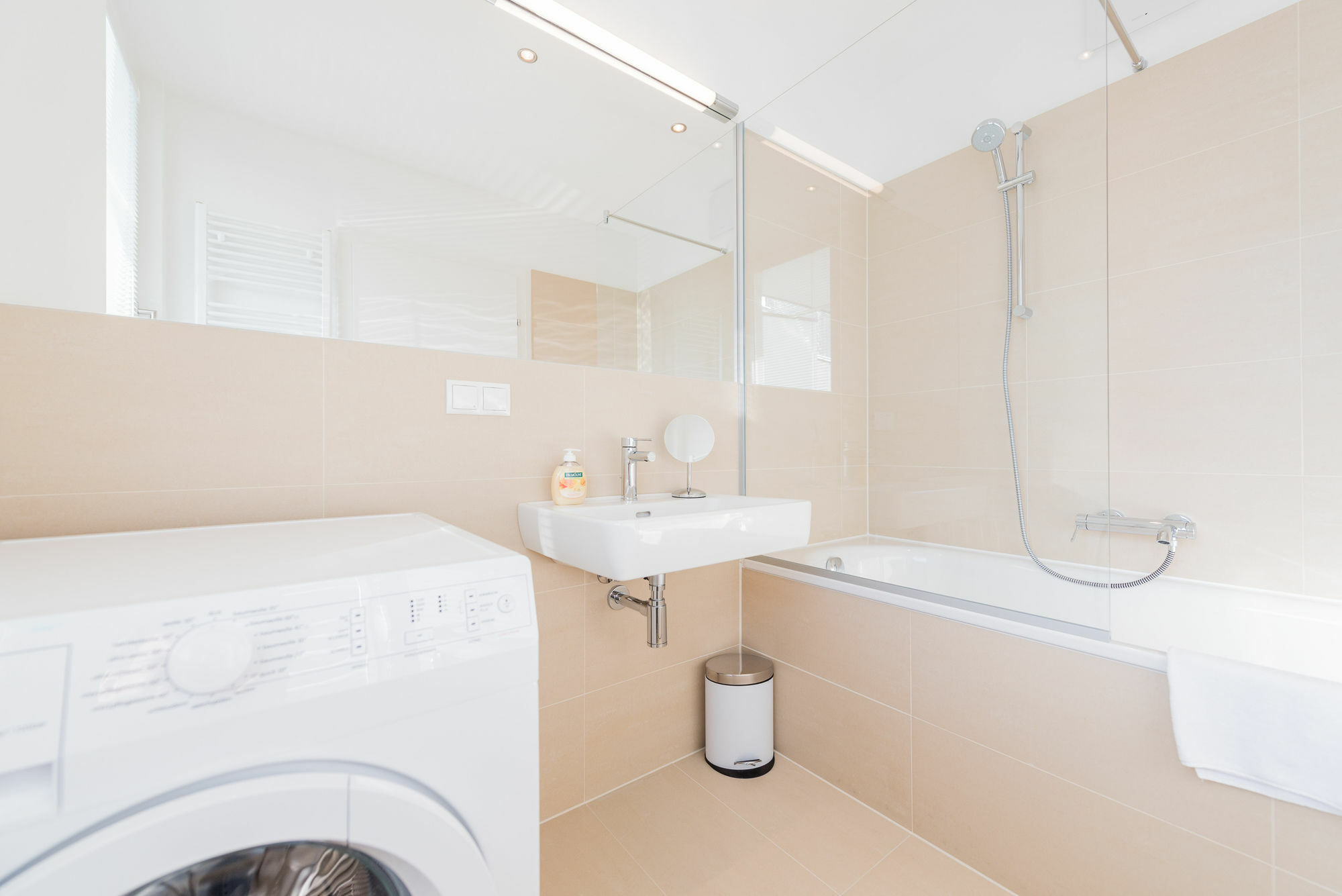 Apartamento Vienna Mainstation - 10 Minutes To Citycenter - Apartments With Aircondition *