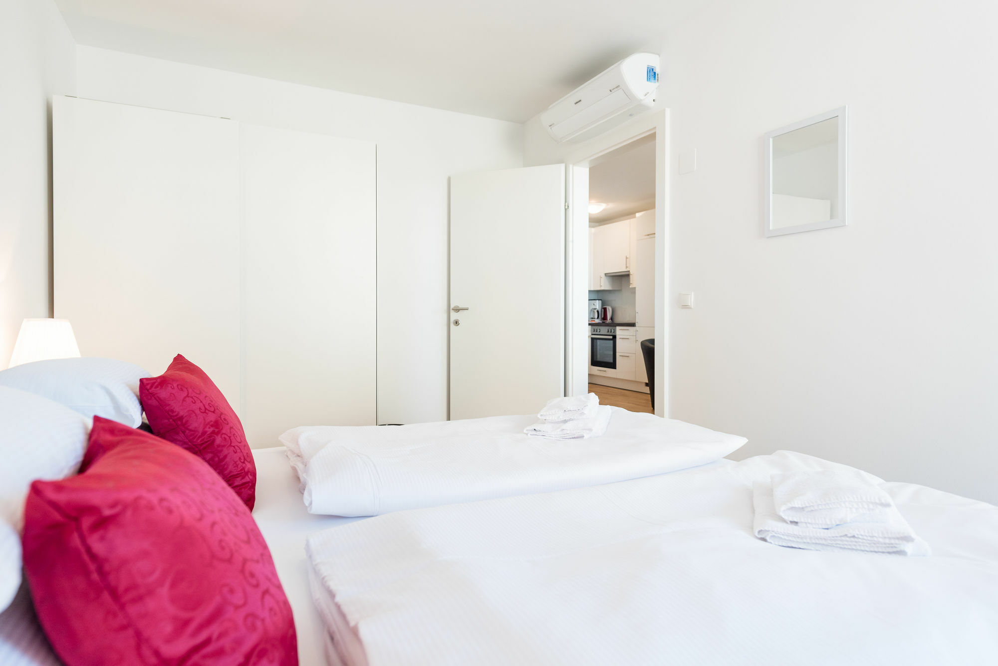 Vienna Mainstation - 10 Minutes To Citycenter - Apartments With Aircondition Apartamento Viena