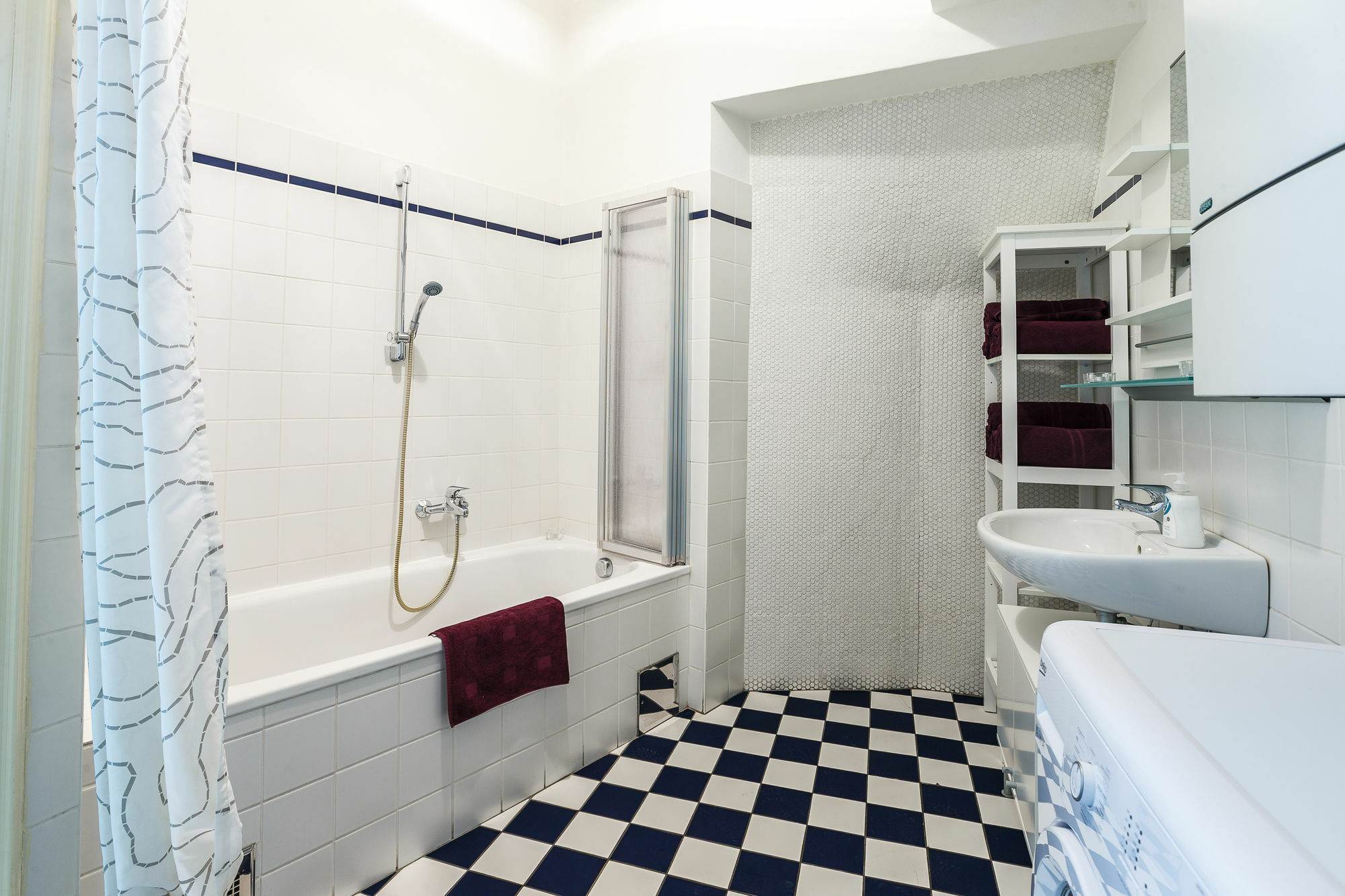 Apartment Judengasse Premium By Ichbucheat