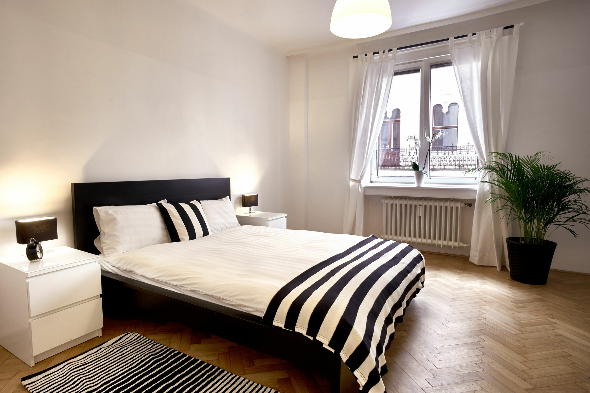 Opera Street Apartment