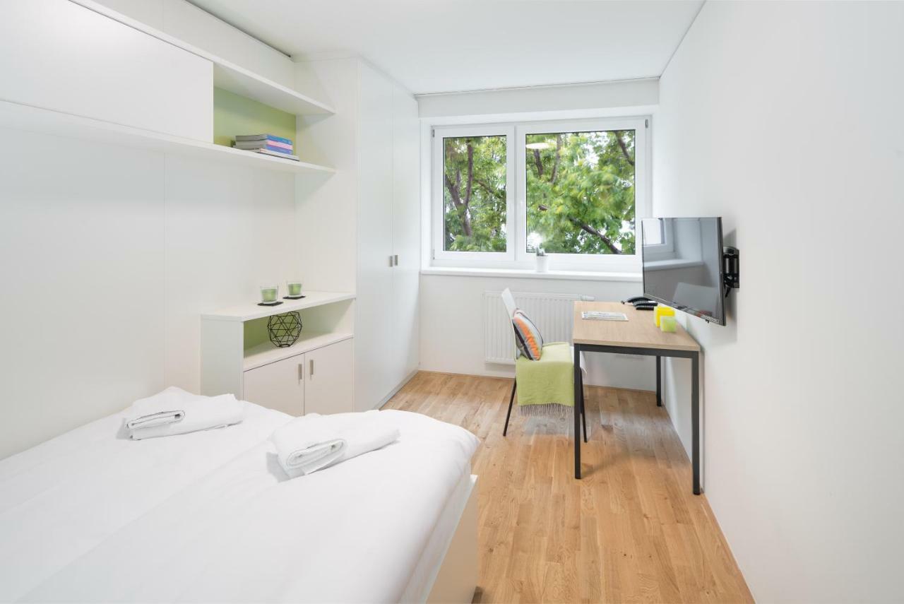 Hotel Mynext - Leo