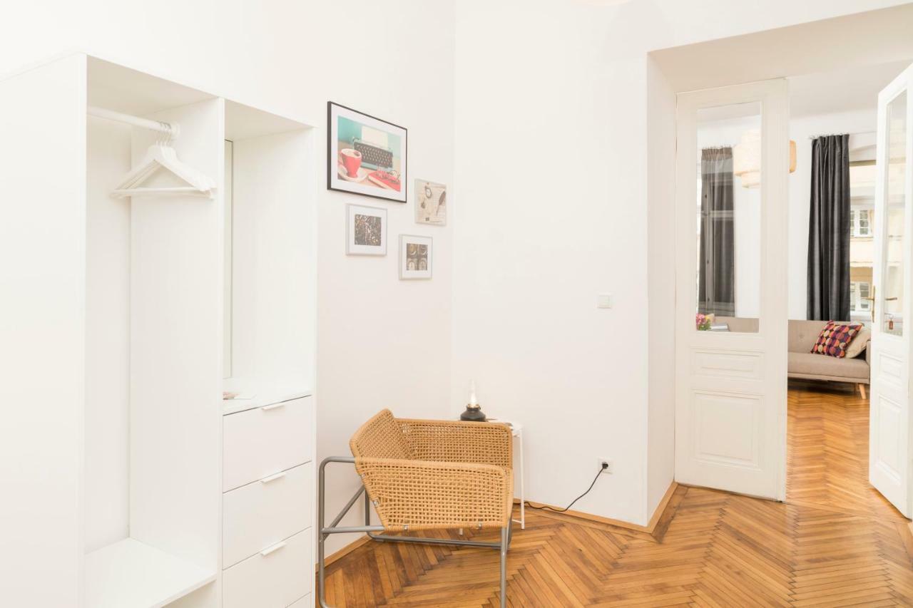 Apartment Spittelau Chillout Lounge By Ichbucheat *