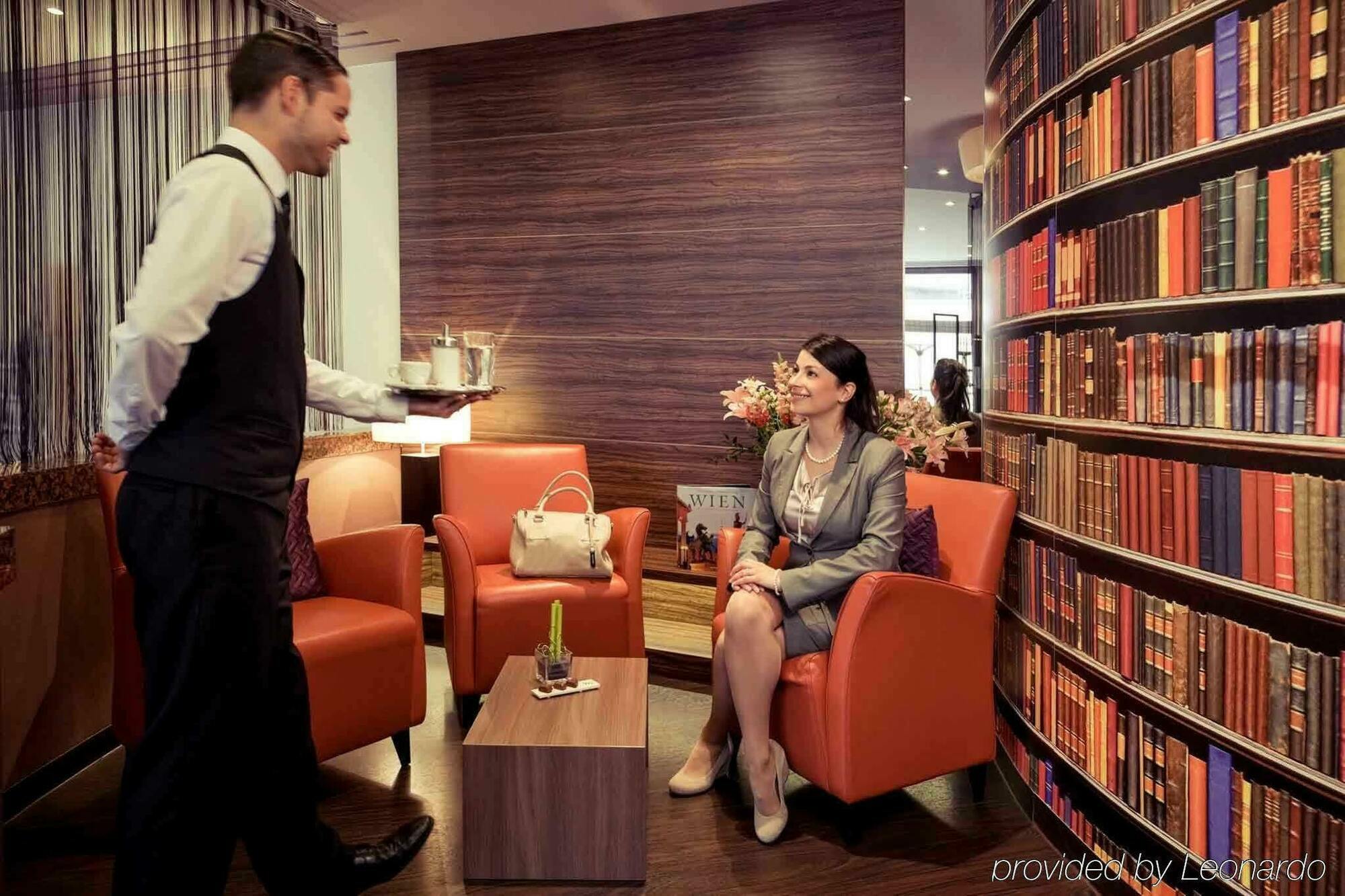 Mercure Hotel 4*