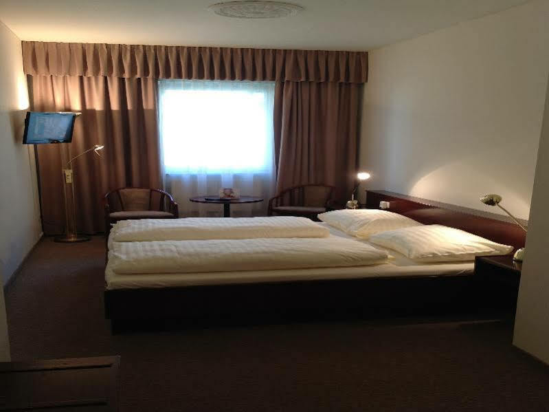 Thuringer Hof Hotel