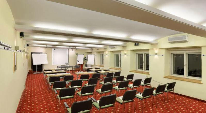 Bellevue Hotel 4*