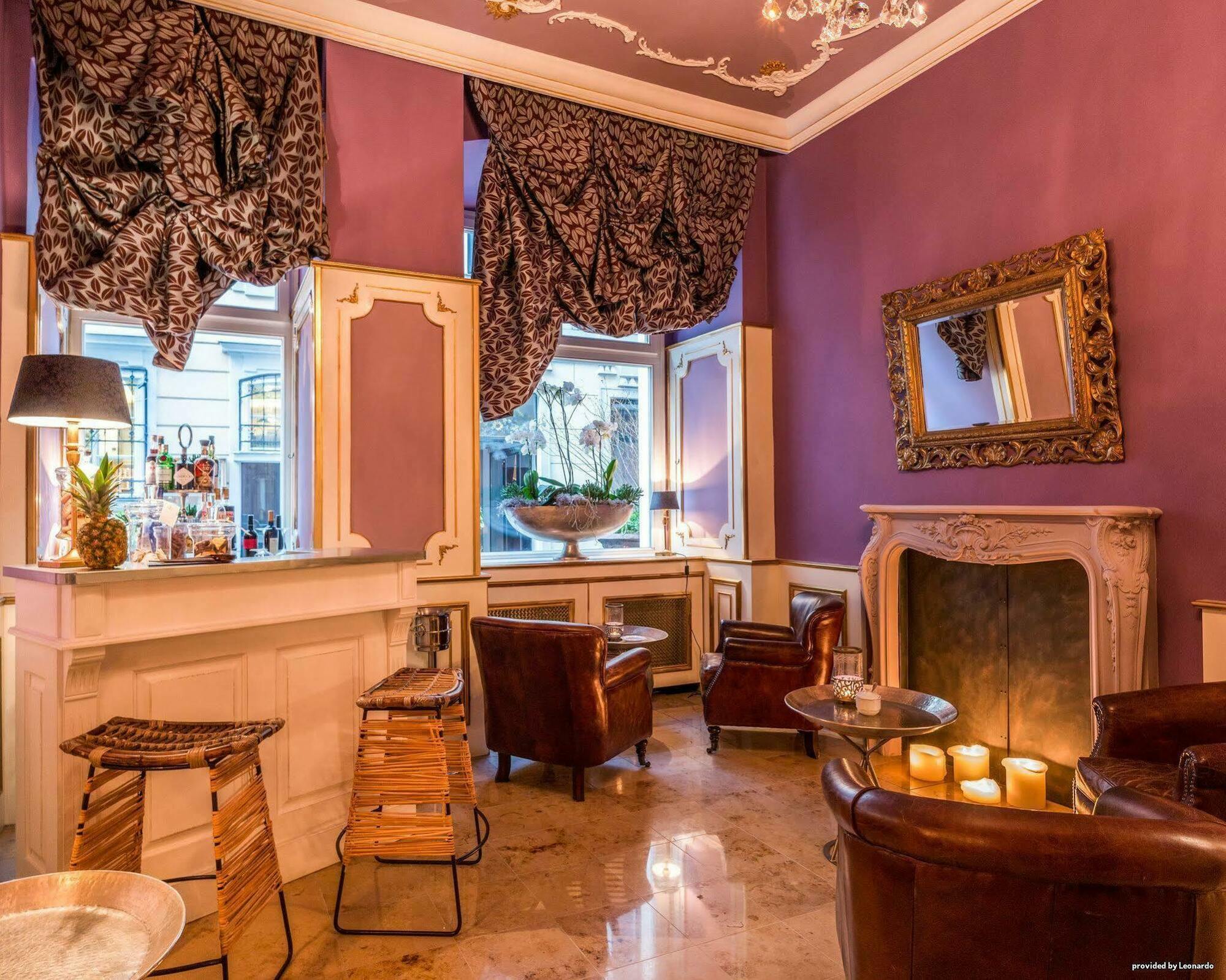 Hotel Roemischer Kaiser 4*