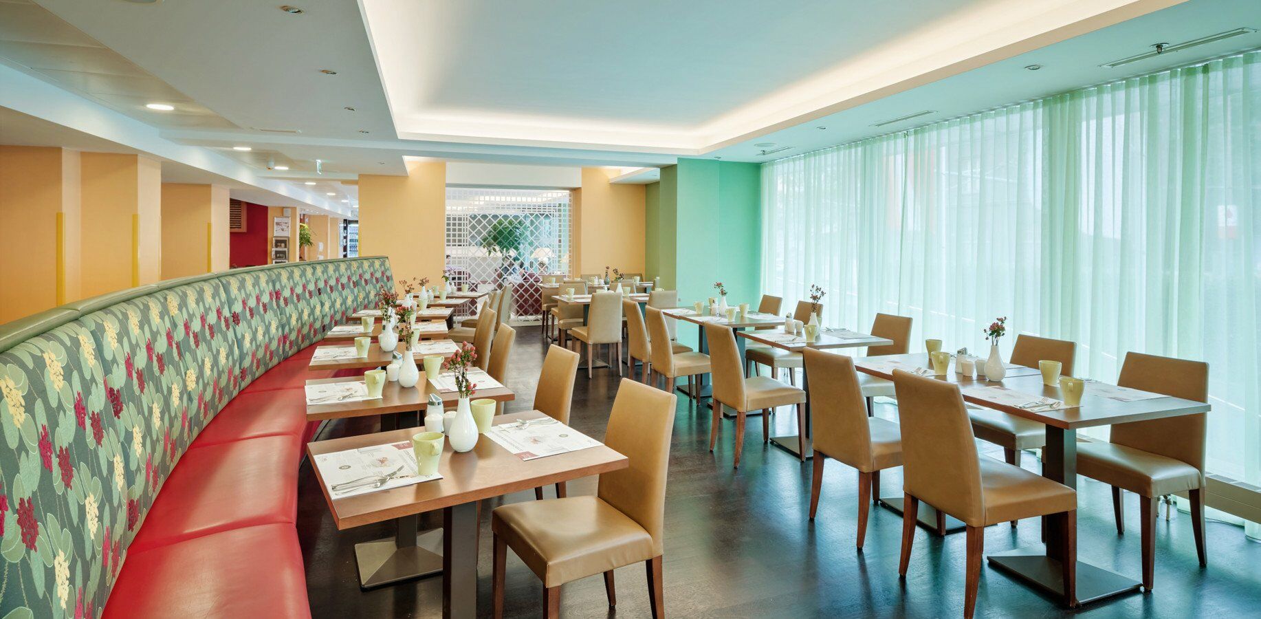 Hotel Courtyard By Marriott Schoenbrunn 4*