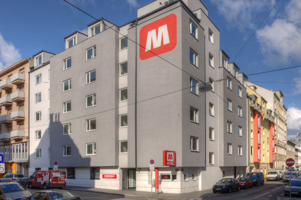 Meininger Downtown Sissi Hotel
