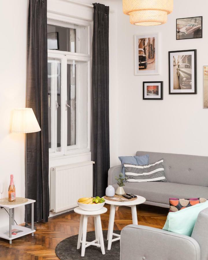 Spittelau Chillout Lounge By Ichbucheat Apartment *