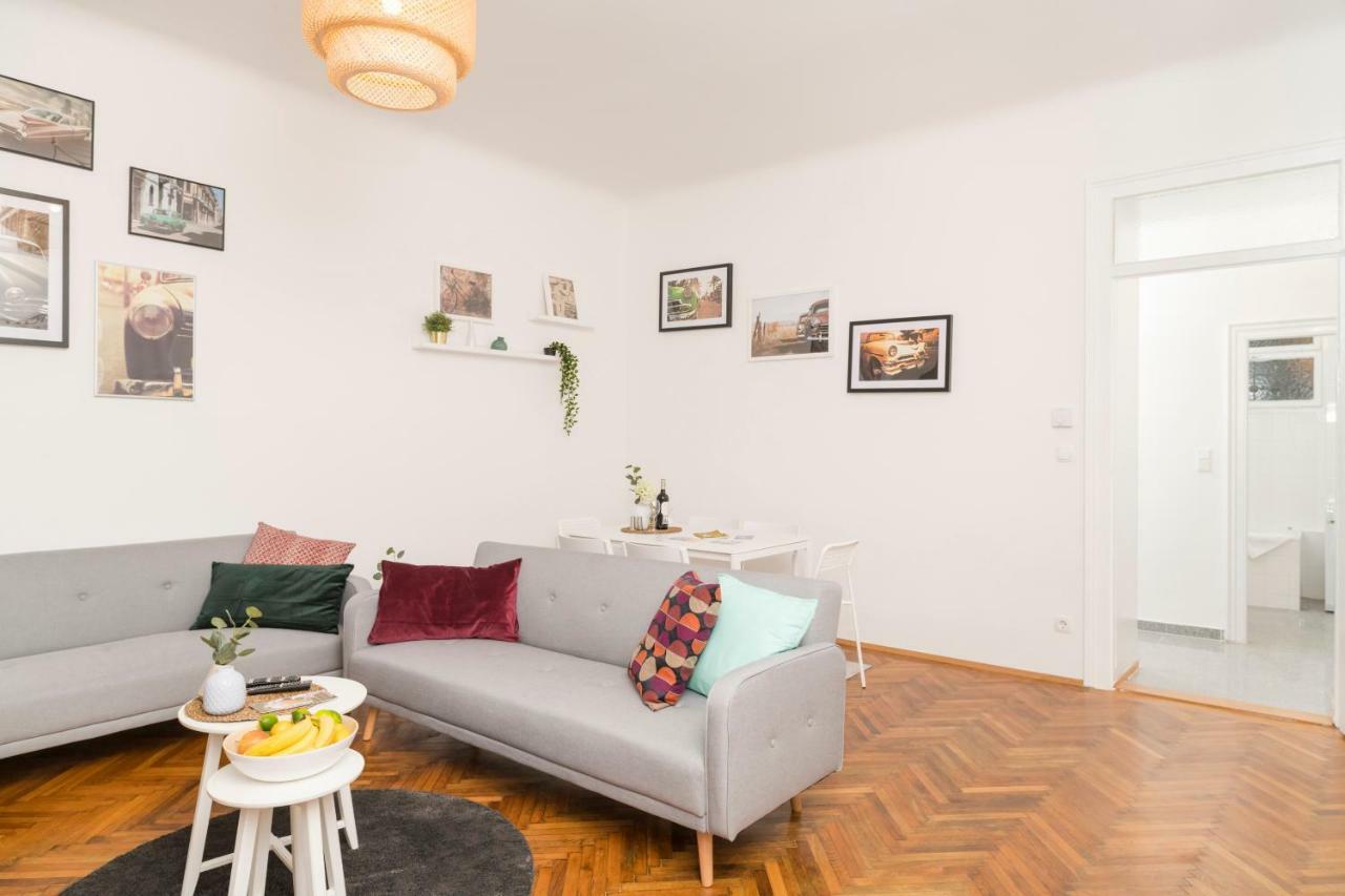 Spittelau Chillout Lounge By Ichbucheat Apartment