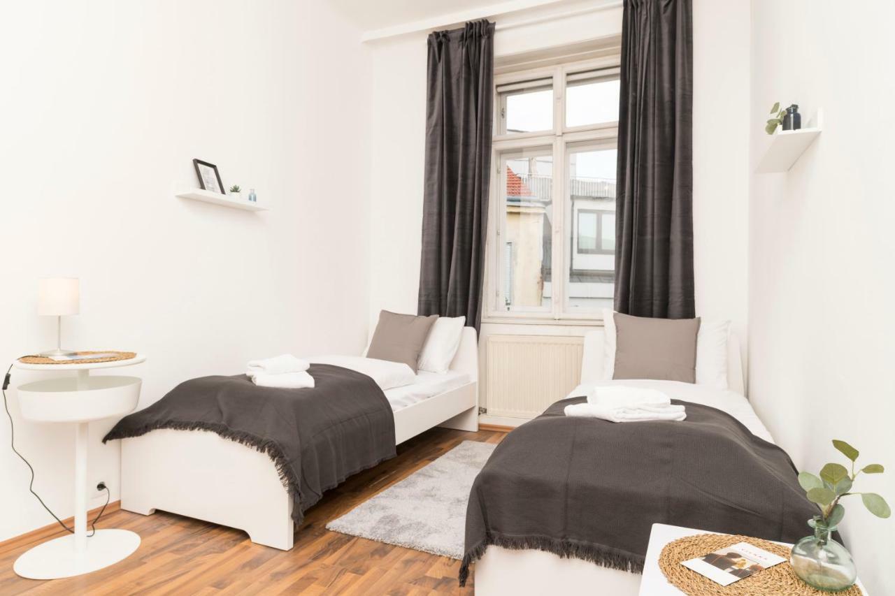 Apartment Spittelau Chillout Lounge Spacious Bright Contactless Selfcheckin Vienna