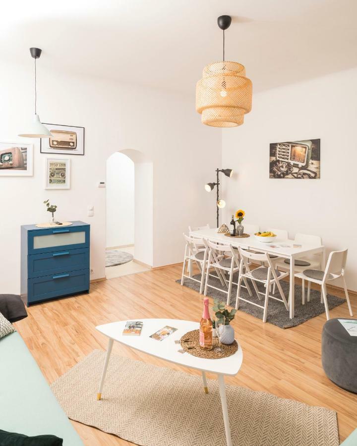 Spittelau Chillout Lounge By Ichbucheat Wien