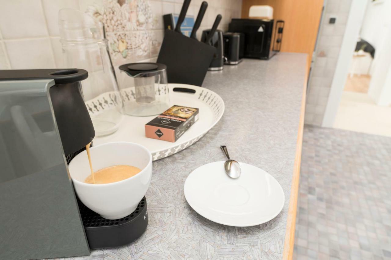 Spittelau Chillout Lounge Spacious Bright Contactless Selfcheckin