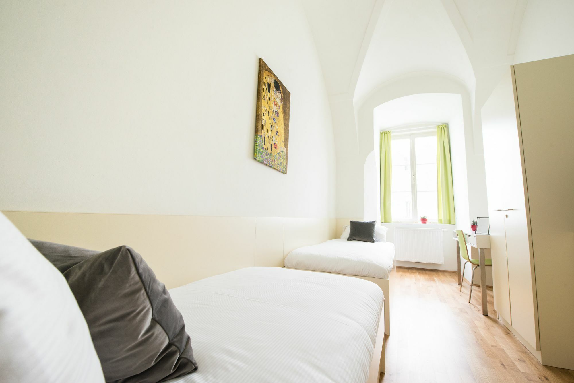 Mynext - Johannesgasse Aparthotel Viena