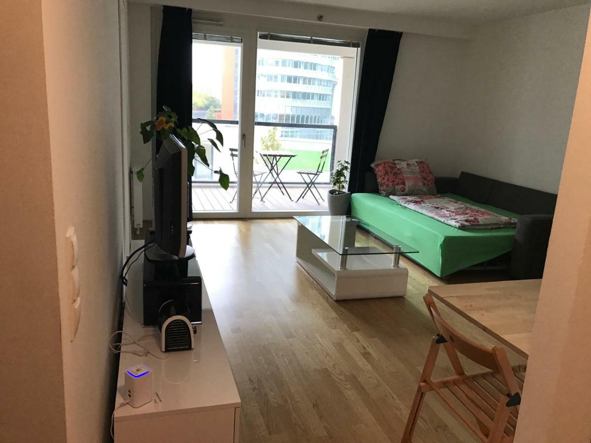 With Parking On Premise Apartamento