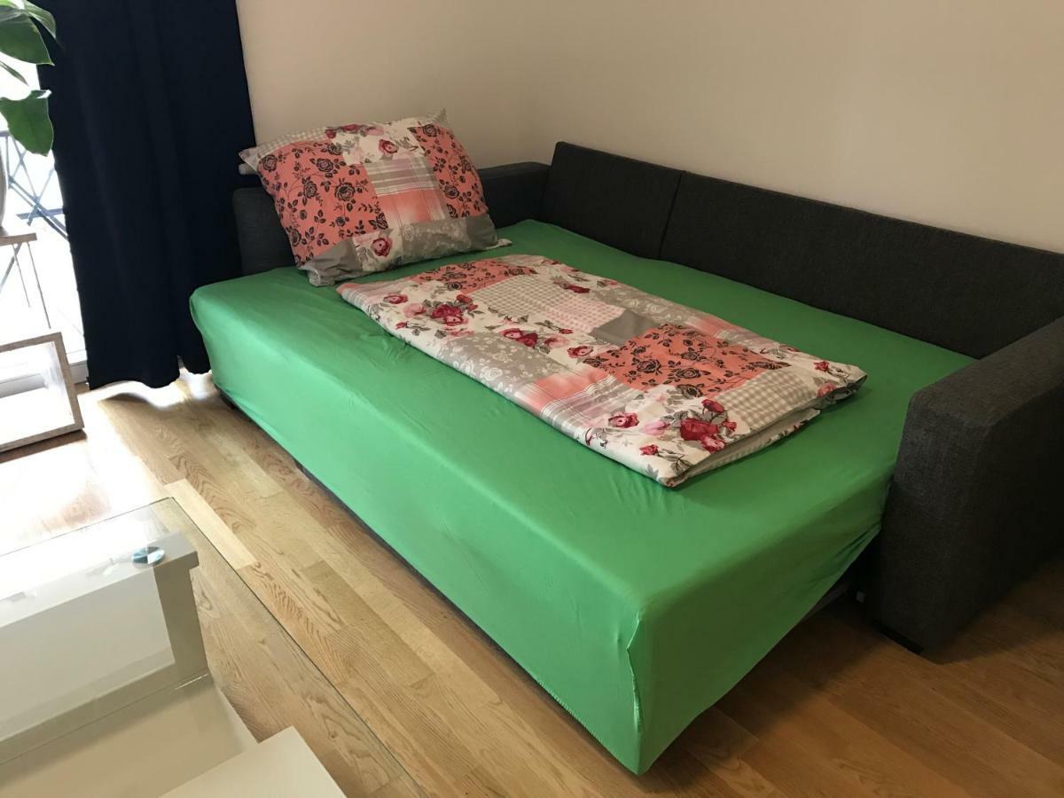 Apartamento With Parking On Premise *