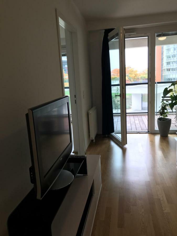 Apartamento With Parking On Premise *