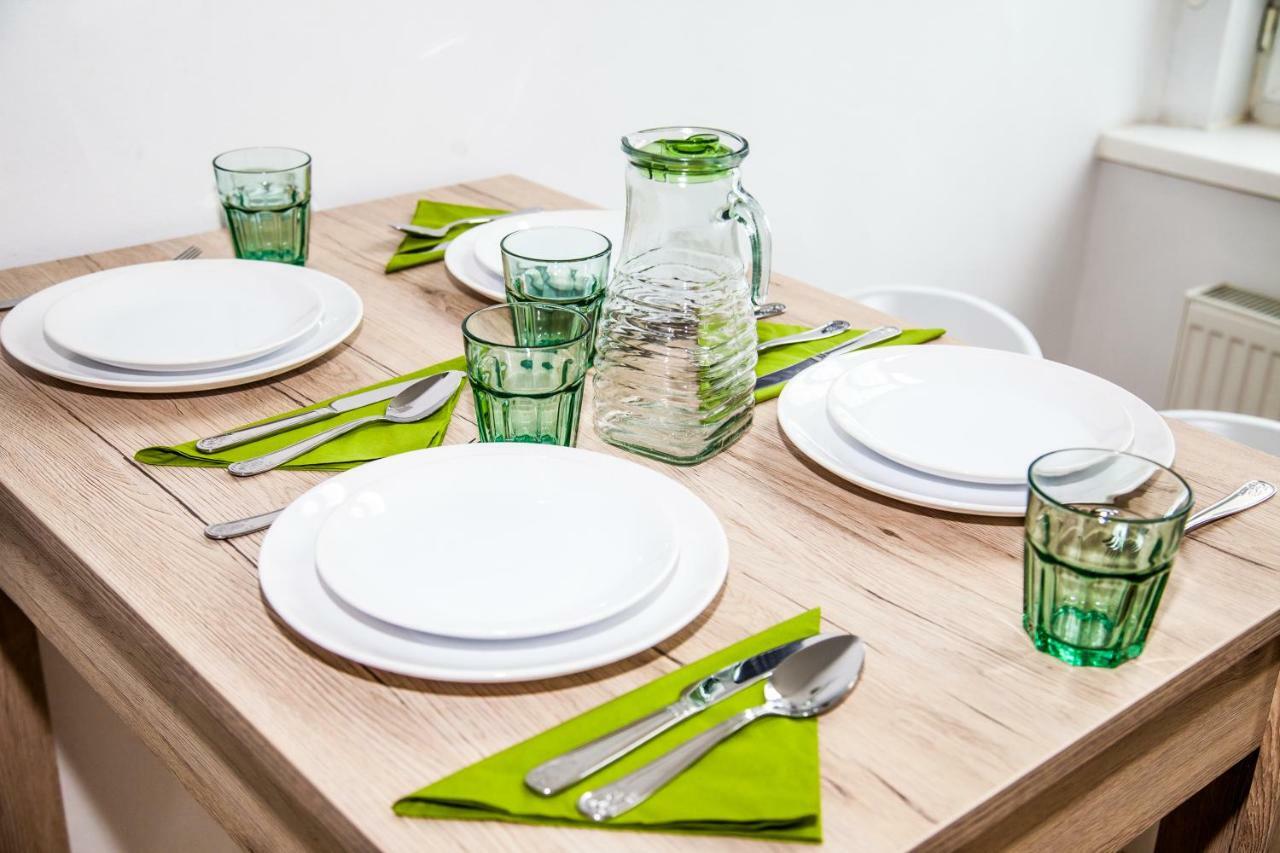 - Karmarschgasse Apartment