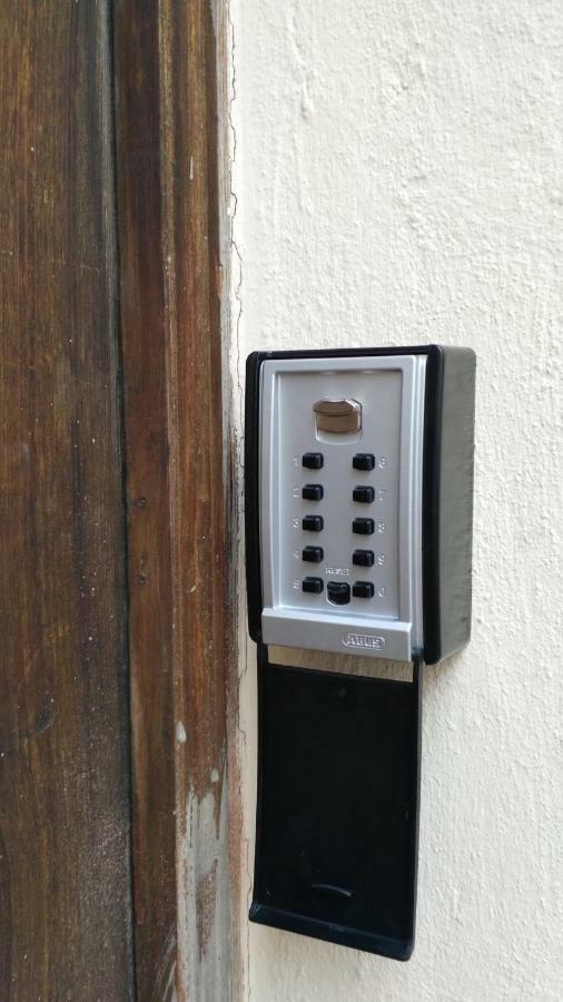 - Karmarschgasse Apartment